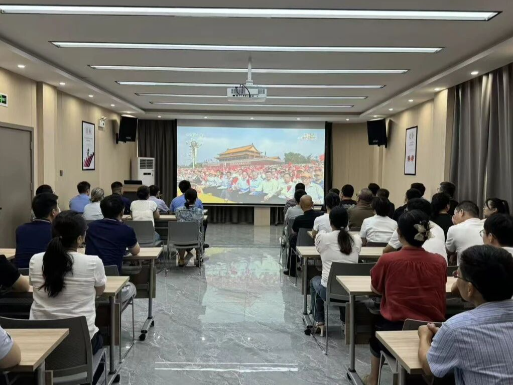 銘記歷史，開創(chuàng)未來——新余銀龍水務設備有限公司組織員工觀